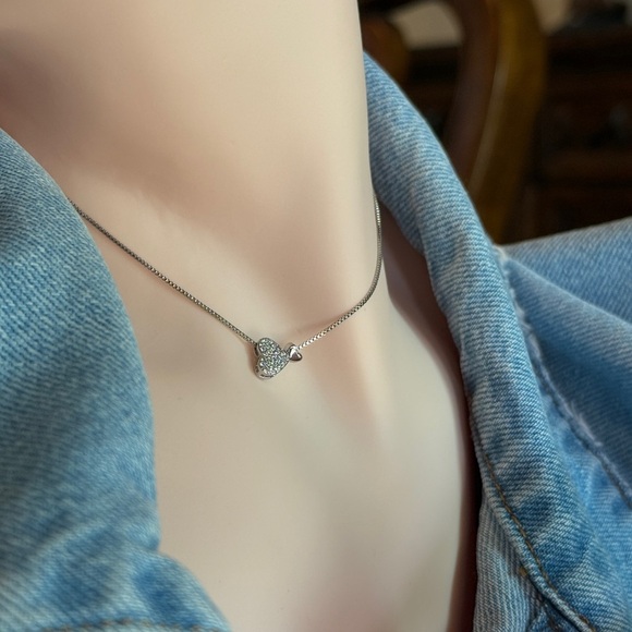 S925 Chic Silver Heart Pendant Necklace - Picture 6 of 6